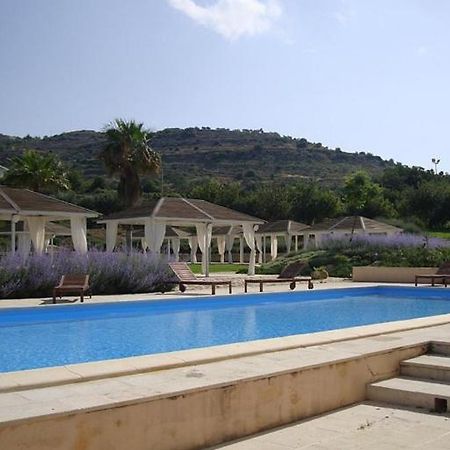 Agriturismo La Fiumara Noto Exterior foto